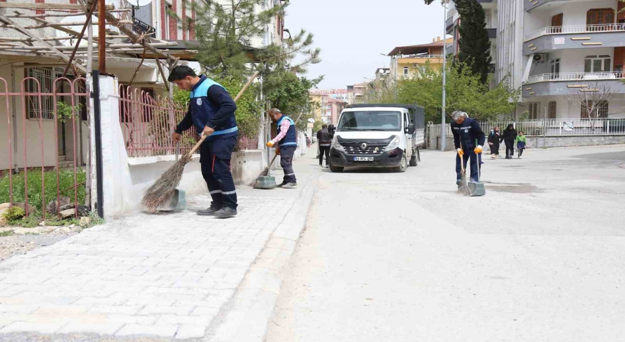 Battalgazide temizlik seferberliği sürüyor