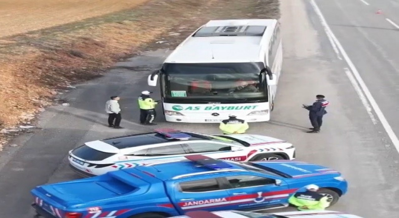Bayburtta jandarmadan trafik denetimi