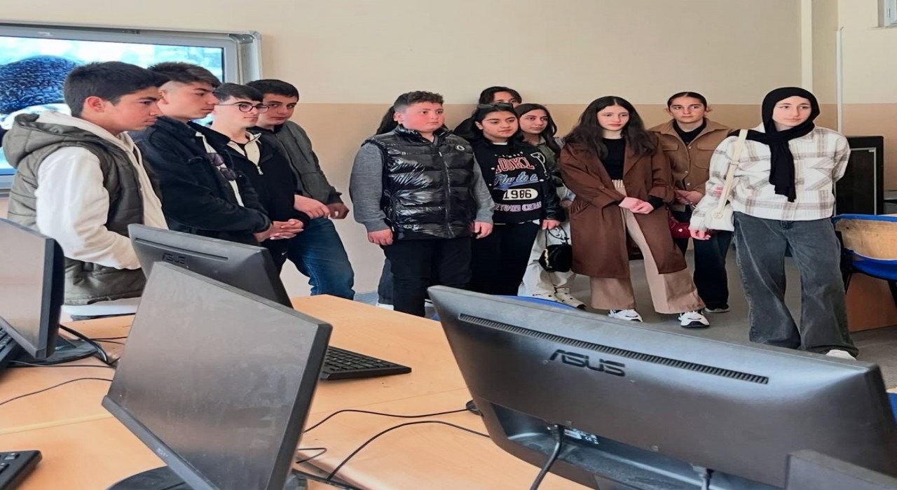 Bayburtta lise tanıtım gezileri başladı