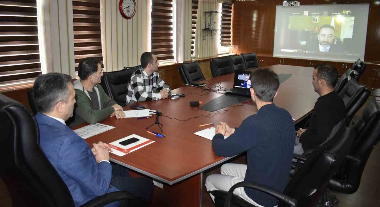 Bayburtta ‘Türkiye Geneli Kurum İçi İletişimin Arttırılması ve Bilgilendirme Toplantısı yapıldı
