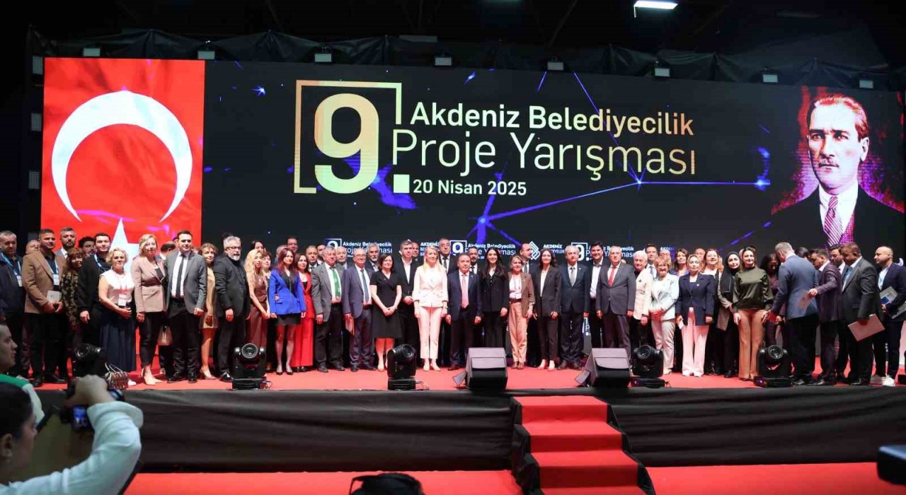 Belediyeciliğin kalbi Antalyada attı
