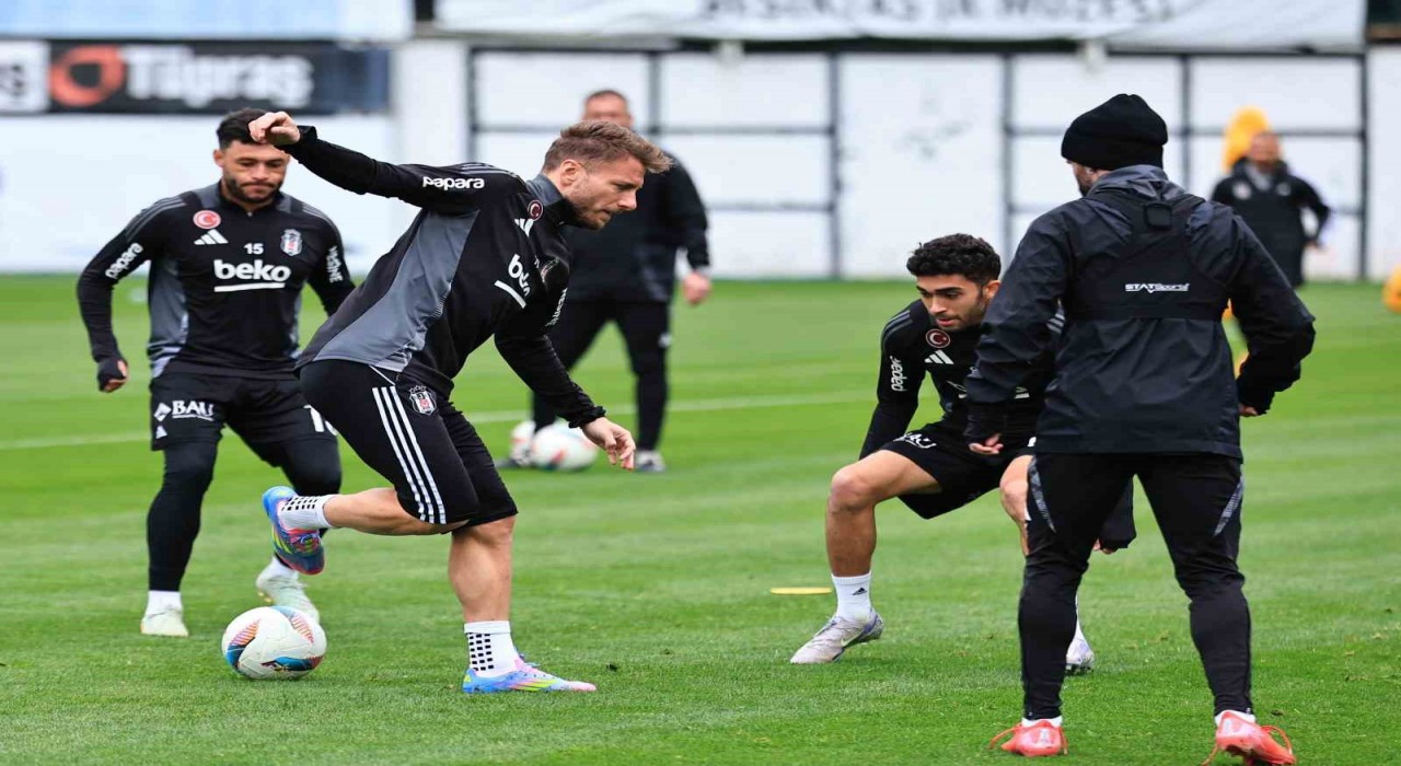 Beşiktaşta, Göztepe maçı hazırlıkları tamamlandı