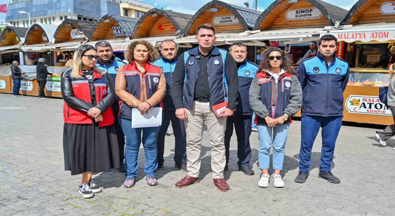 Beşiktaşta kumpir satan 4 işletme kapatıldı