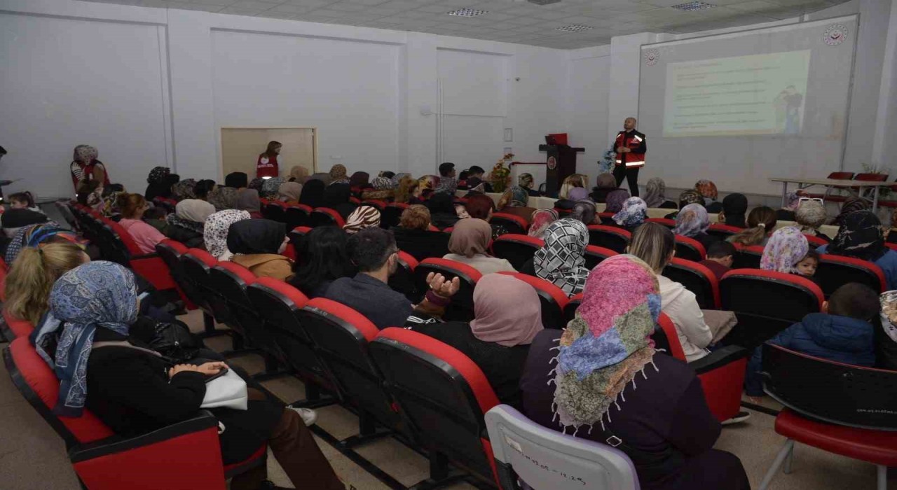 Besnide aile yılı eğitim ve bilgilendirme programı düzenlendi