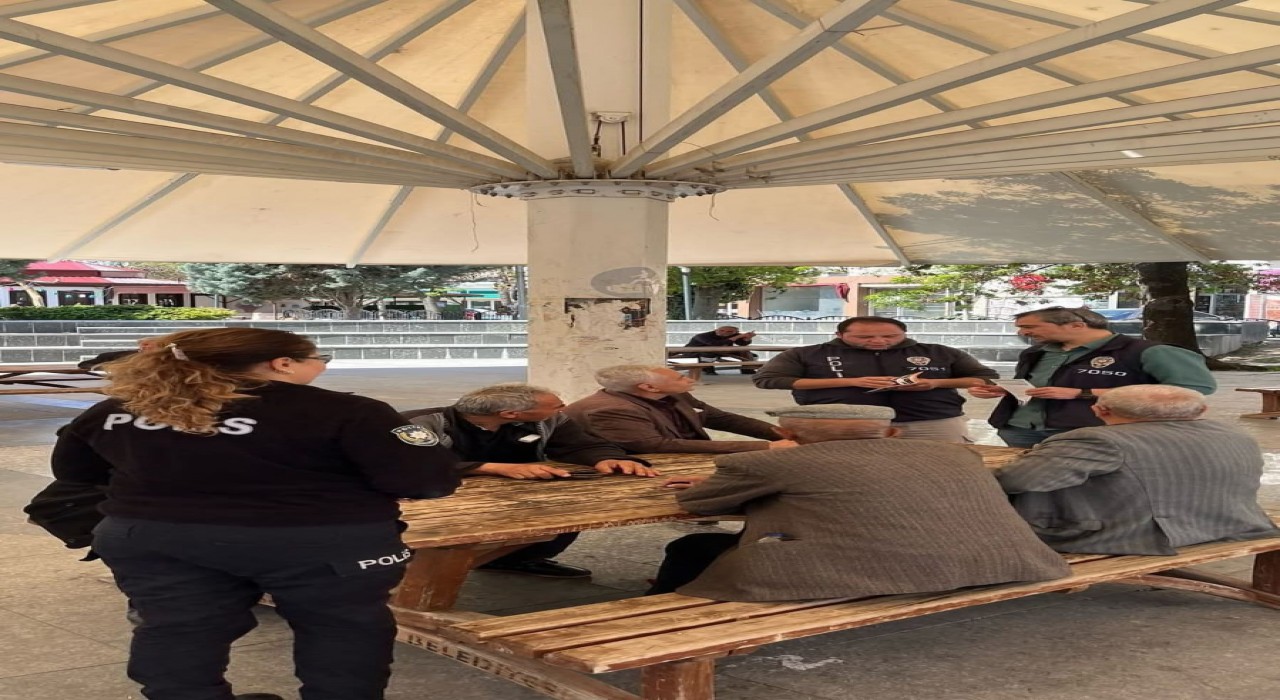 Beypazarında polis, vatandaşları dolandırıcılık olaylarına karşı uyardı