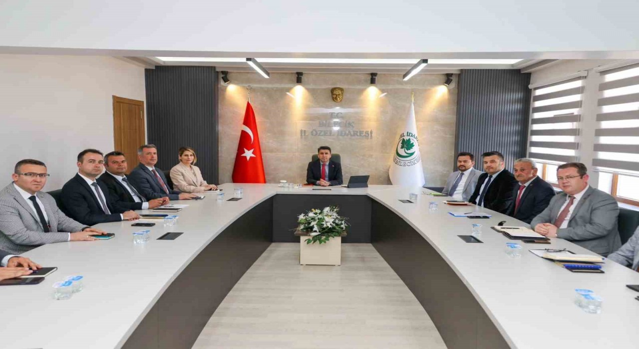 Bilecikte asfalt sezonu başlıyor, köy yolları ve içme suyu projeleri gündemde