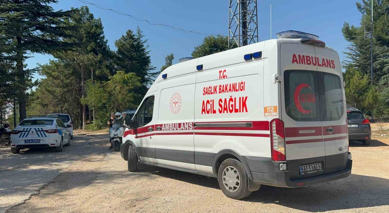 Bilecikte ATV devrildi, sürücüsü yaralandı