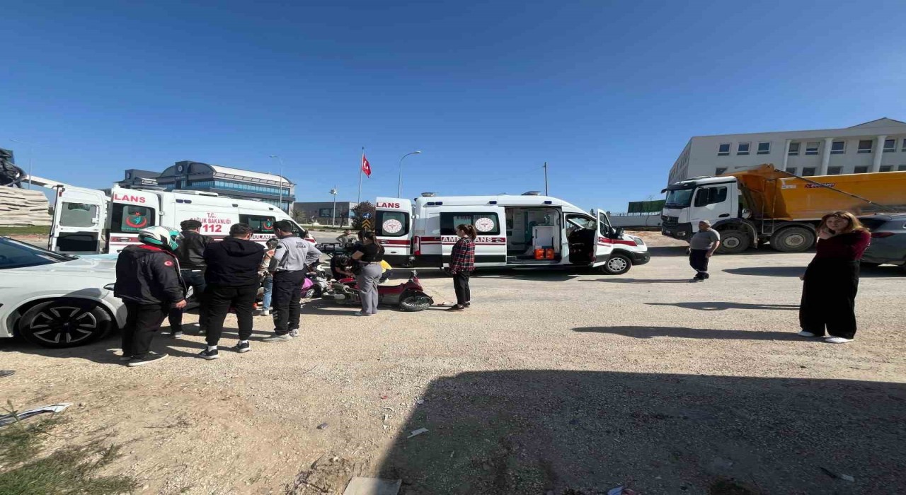 Bilecikte meydana gelen trafik kazasında 3 kişi yaralandı