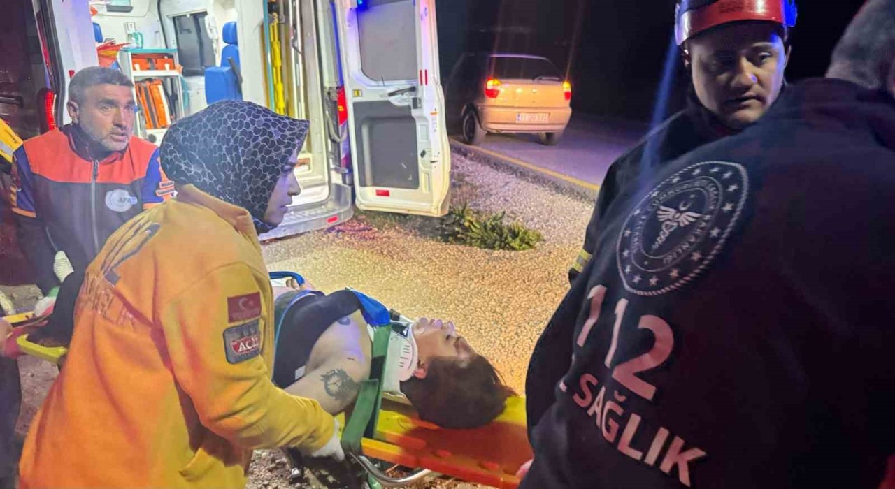 Bilecikte şarampole devrilen araçta 1i ağır 2 kişi yaralandı