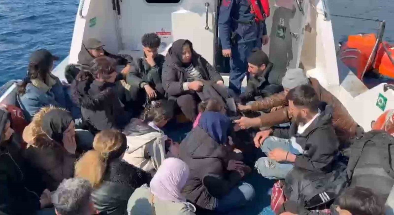 Bodrumda 8i çocuk 23 düzensiz göçmen yakalandı