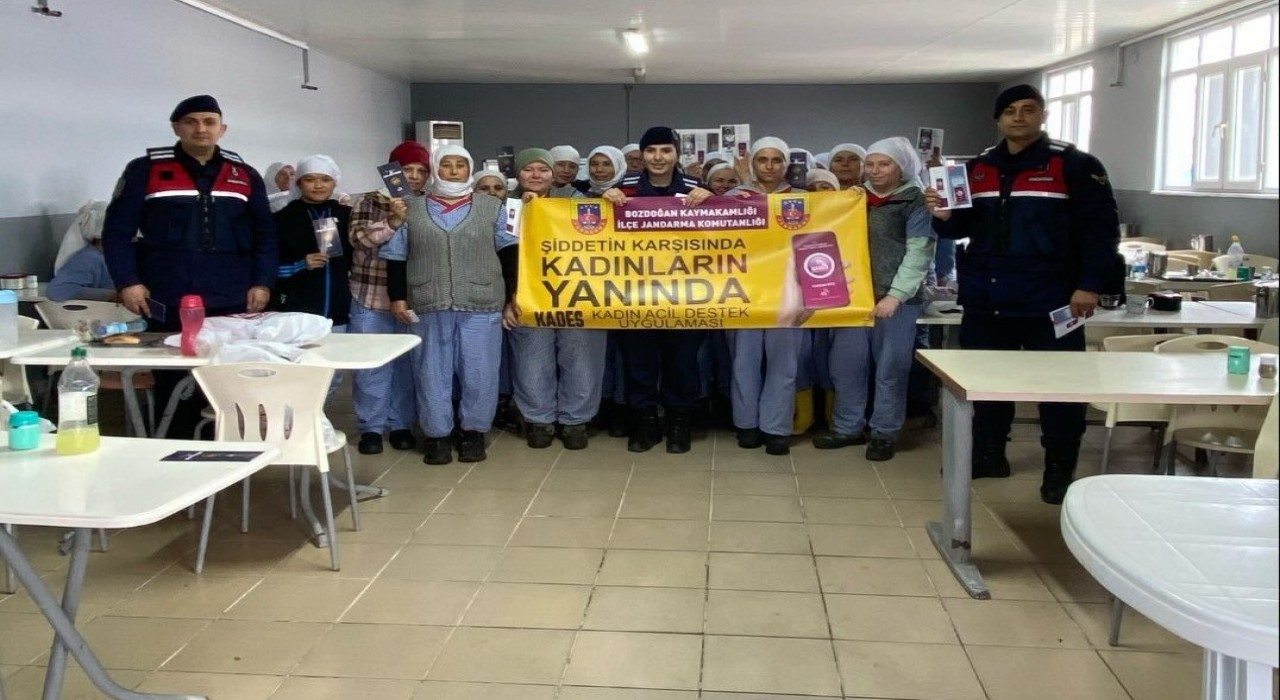 Bozdoğanda kadınlara KADES eğitimi
