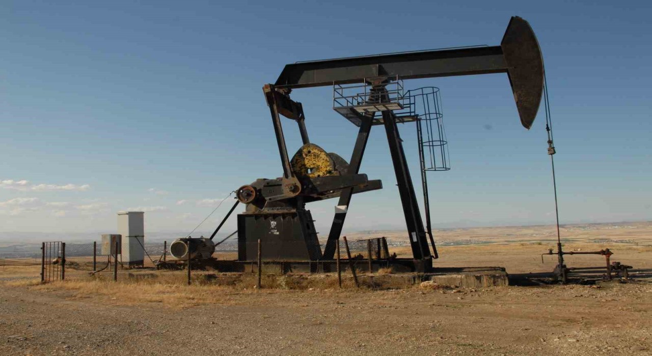 Brent petrol Şubat 2021den bu yana en düşük seviyesinde