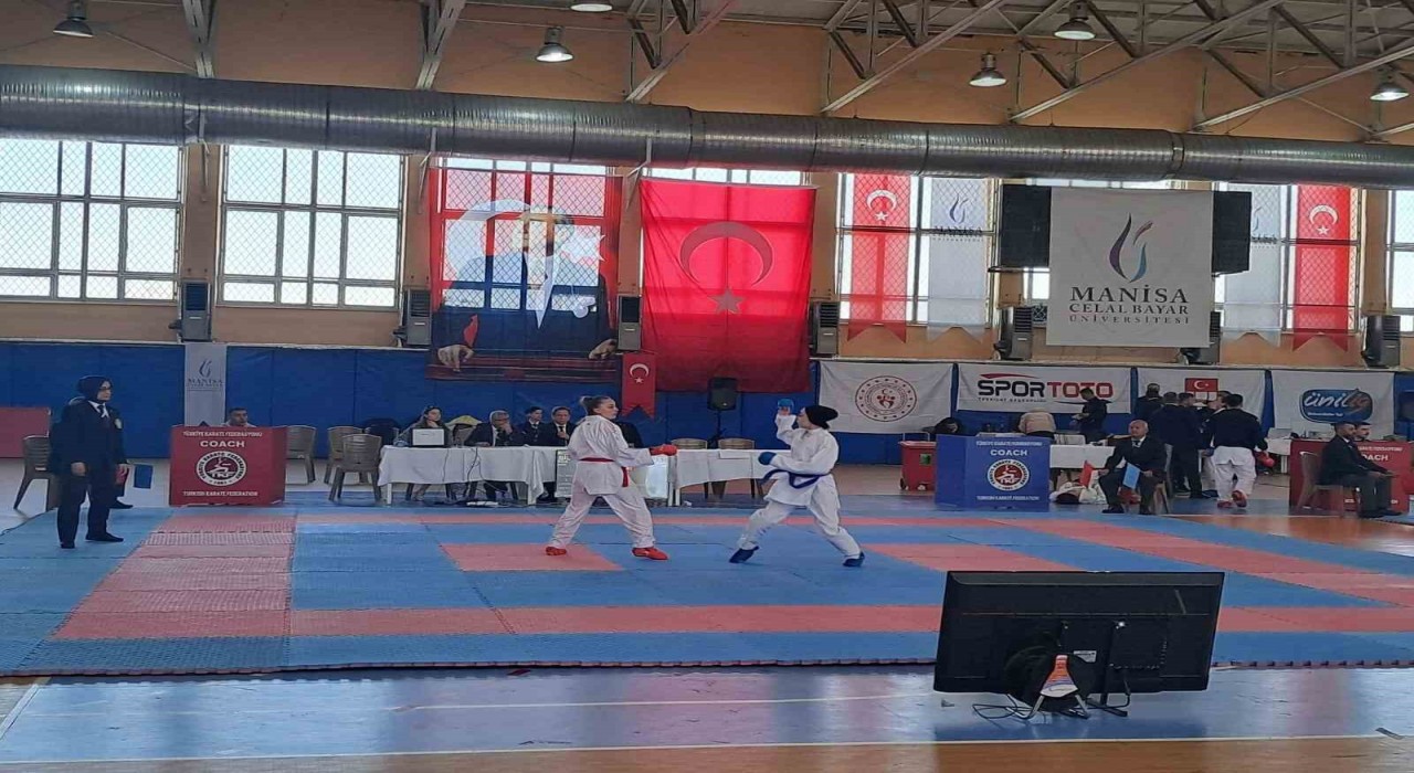 BŞEÜden Türkiye Üniversiteler Karate Şampiyonasında başarı