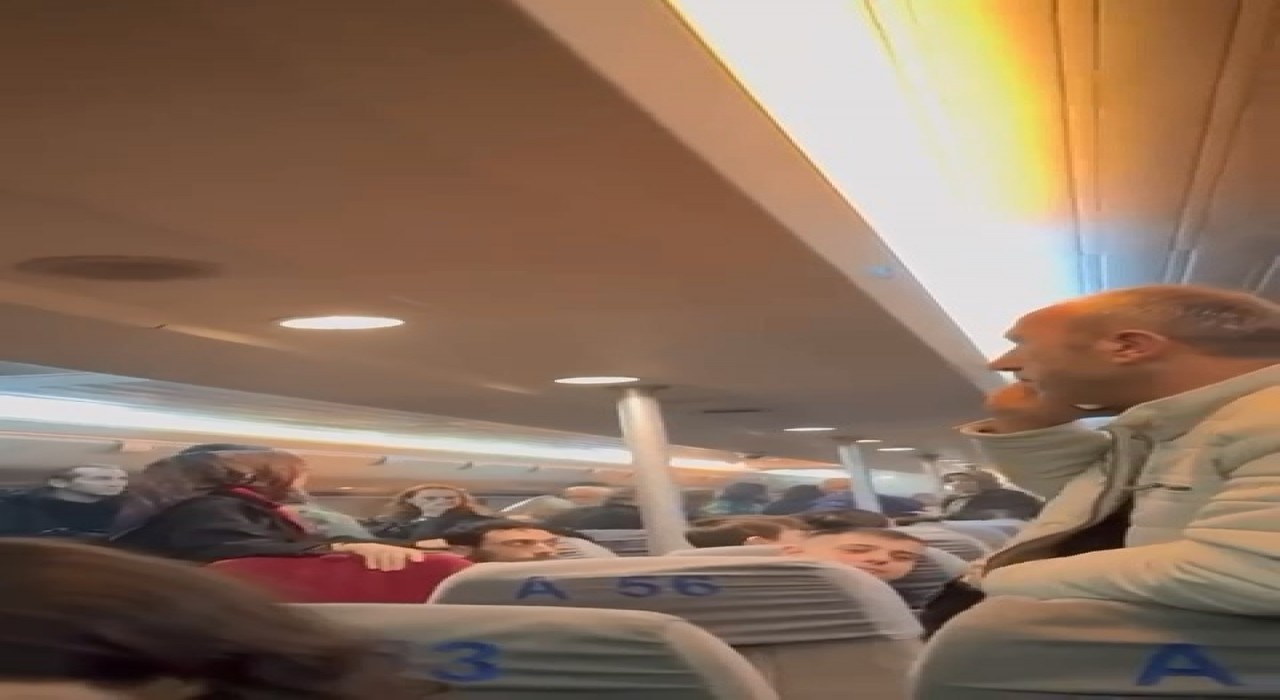 BUDOdaki yangında yaşanan panik kamerada