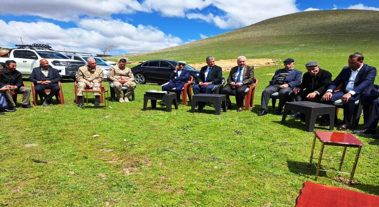 Bulanıkta iki aile arasındaki husumet barışla sonuçlandı