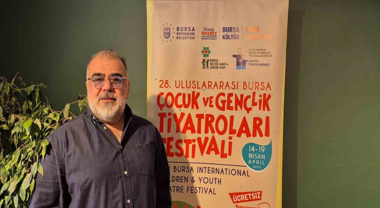Bursada tiyatro şöleni