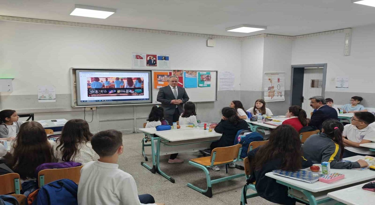 Bursada tüm okullarda aynı anda sağlıklı beslenme dersi işlendi