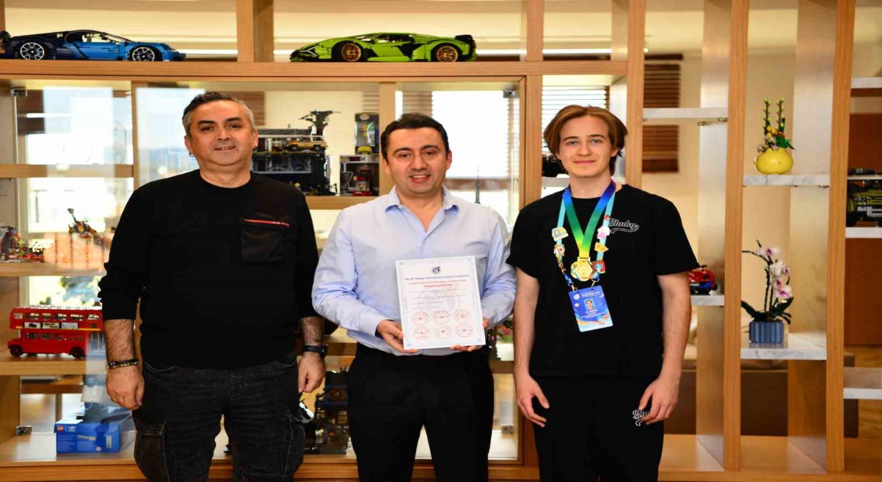 Bursadan Pekine uzanan bilim yolculuğu