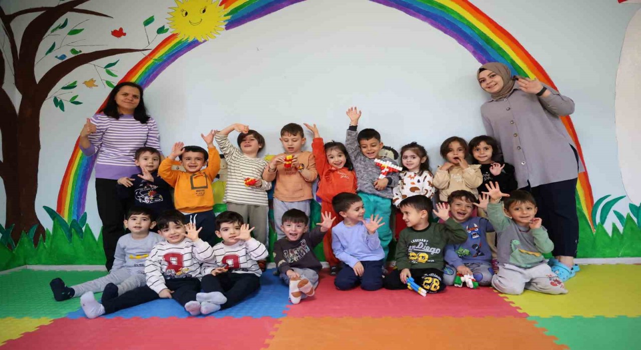 Büyükşehir Akseki kreşi açıldı