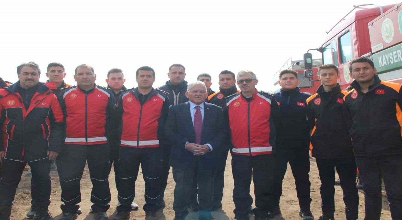 Büyükşehir İtfaiyesi, Mart ayında 728 olaya başarılı bir şekilde müdahale etti