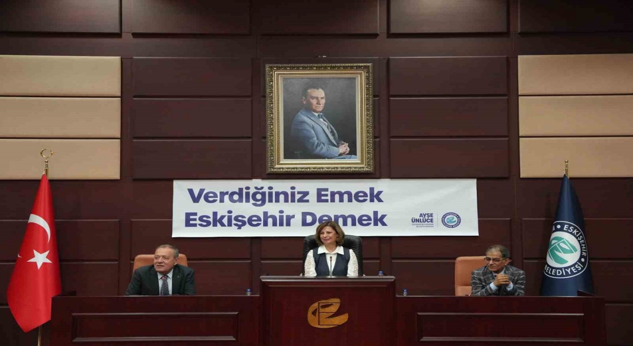 Büyükşehirden emekli olan personele veda buluşması