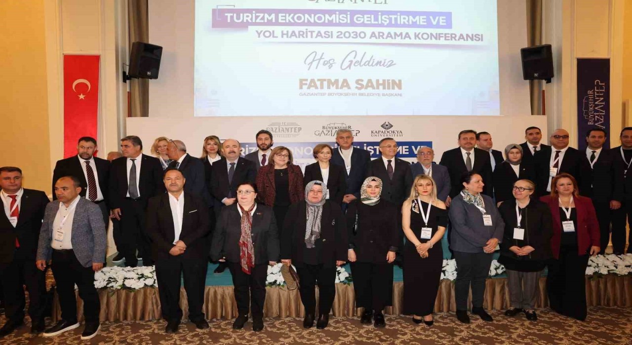Büyükşehirden ‘Turizm Ekonomisi Geliştirme ve Yol Haritası 2030 Arama Konferansı