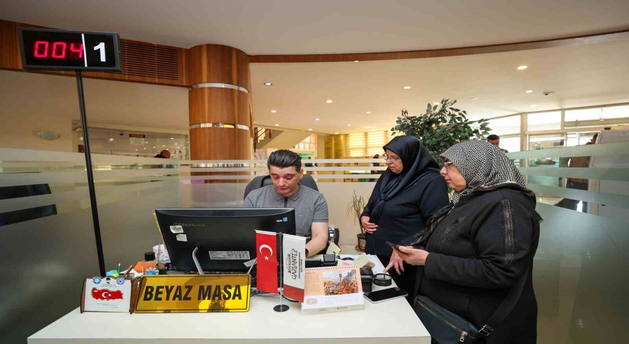 Büyükşehirin Umre projesine yoğun ilgi