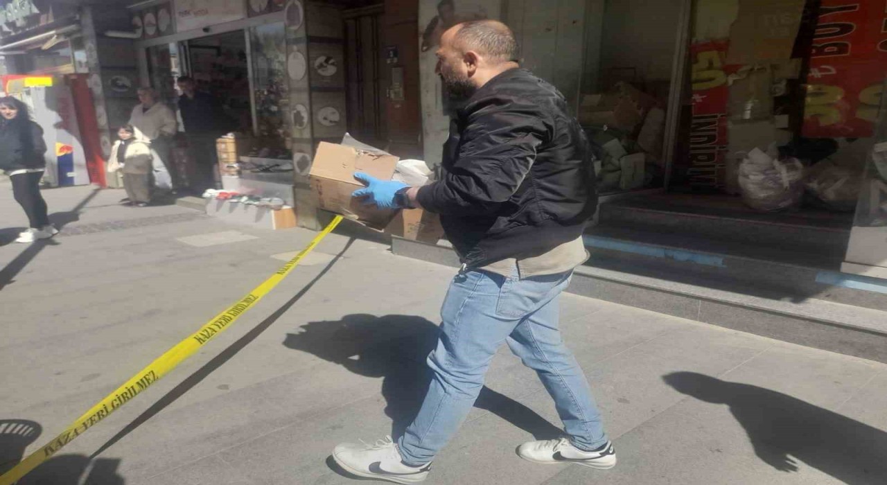 Çanakkalede şüpheli kutu fünye ile patlatıldı