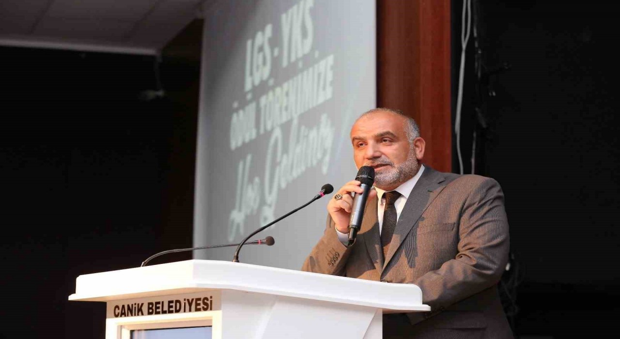 Canikte YKS ve LGS başarısına ödül