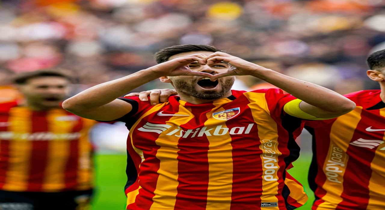 Cardoso Kayserisporu sırtlıyor