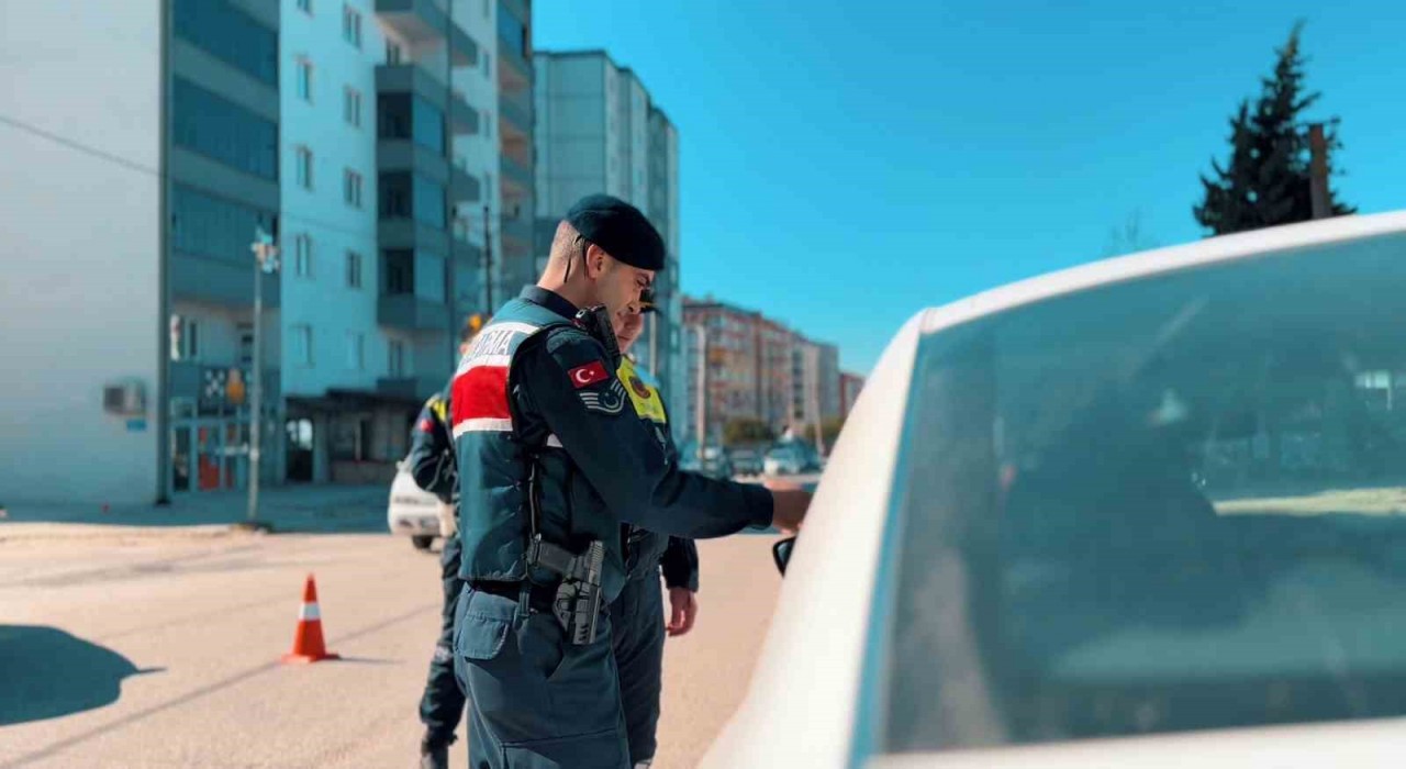 Çerkezköyde 237 kişi yakalandı, 49 araç trafikten men edildi