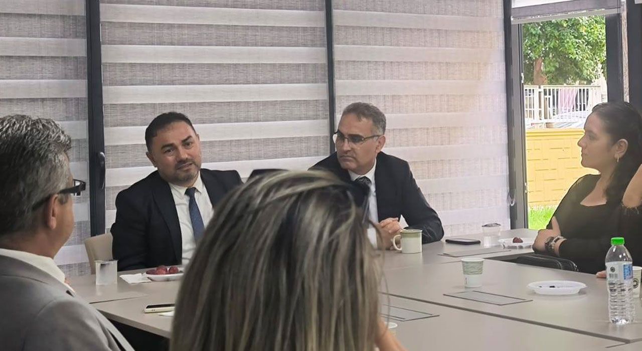 Çetin Oranlı, Adana Sevgisini ve Yazarlık Yolculuğunu Eğitimcilerle Paylaştı