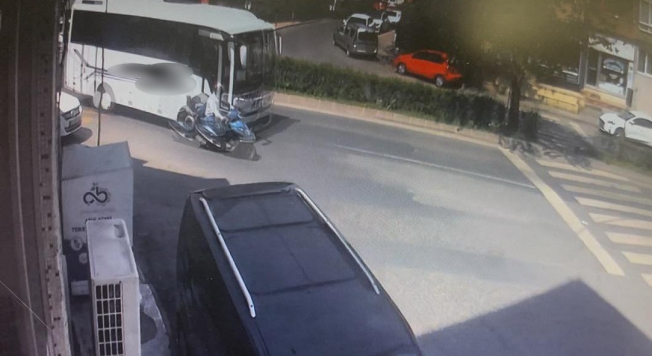 Çorluda motosikletlinin yaralandığı kaza anı kamerada