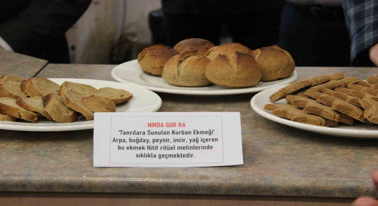 Çorumda binlerce yıllık Hitit ekmeği görücüye çıktı