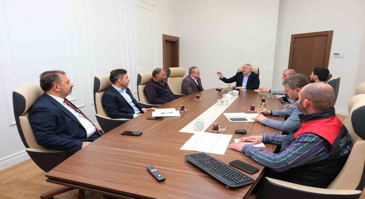 Çorumda iki semt pazarı proje kapsamında kapalı hale geliyor