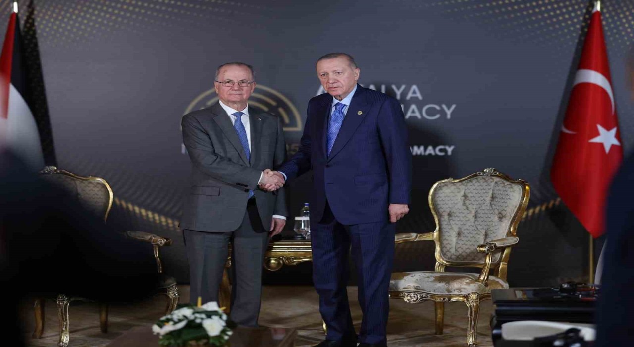Cumhurbaşkanı Erdoğan, Filistin Başbakanı ve Dışişleri ve Yurtdışında Yaşayan Filistinliler Bakanı Mustafayı kabul etti