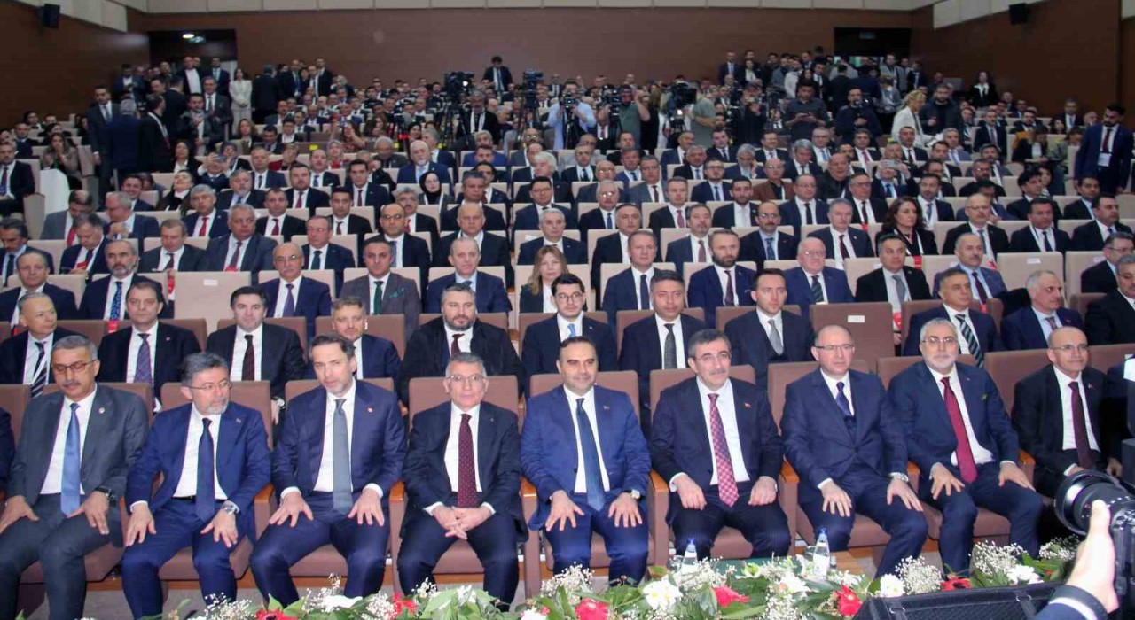 Cumhurbaşkanı Yardımcısı Yılmaz: Bölgeye 22 yılda yaklaşık 1 trilyon liralık kamu yatırımı doğrudan gerçekleştirilmiştir