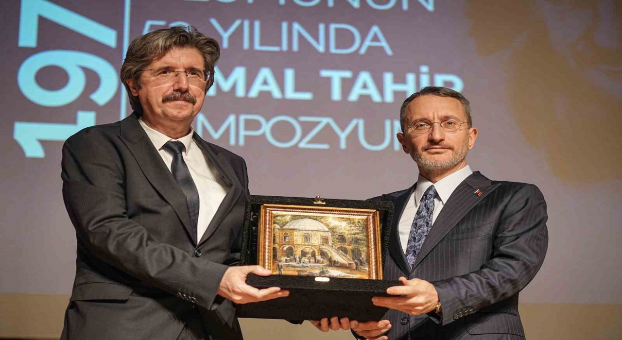 Cumhurbaşkanlığı İletişim Başkanı Fahrettin Altun: Türkiye, batının kültür ajanlığını yapanlardan çok çekti