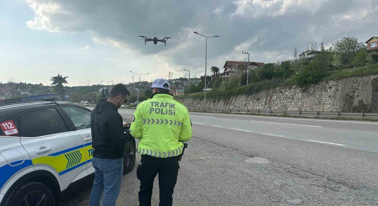 D-100de dronlu denetim: Kurallara uymayanlara ceza yağdı