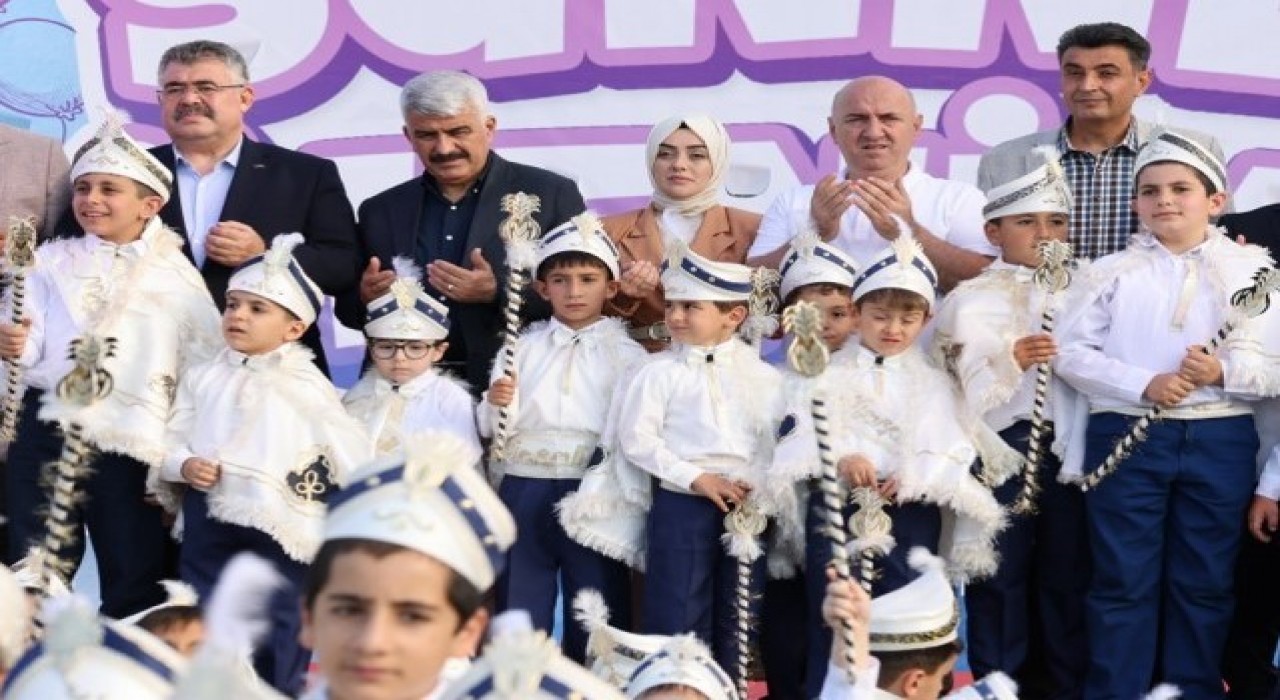 Darıcada sünnet şöleni kayıtları başladı