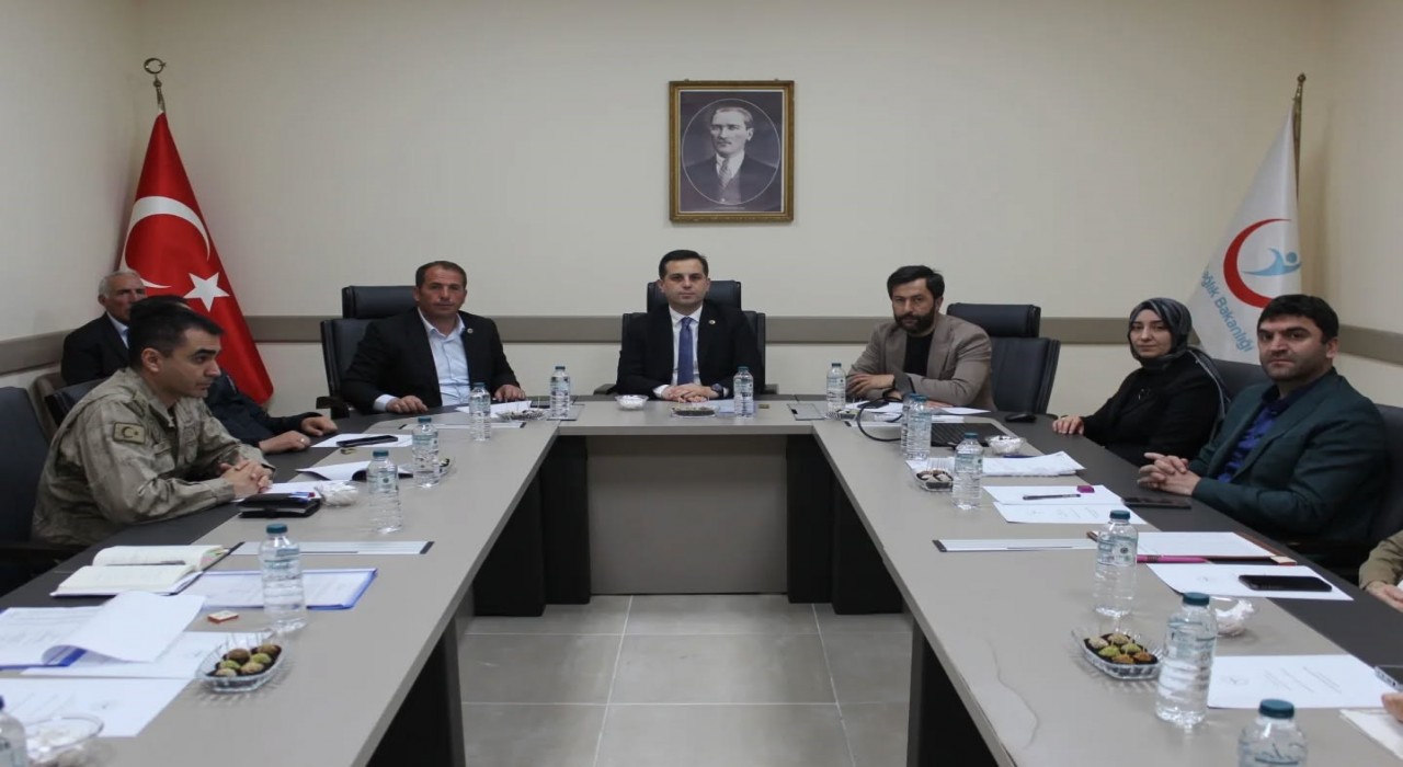 Demirözünde içme sularının görüşüldüğü bir toplantı yapıldı