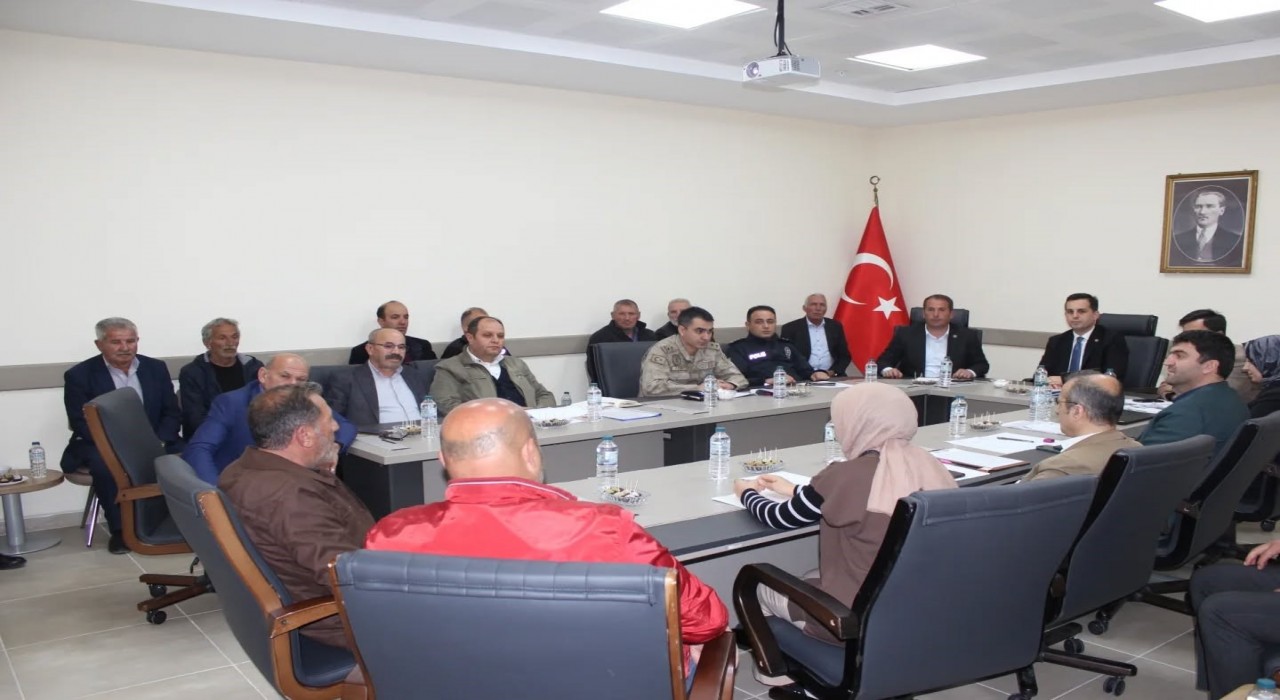 Demirözünde su üzerine toplantı