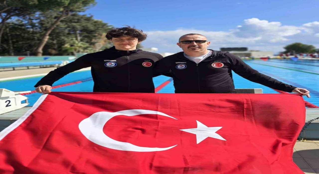 Denizlili yüzücü Türkiyeyi temsil edecek