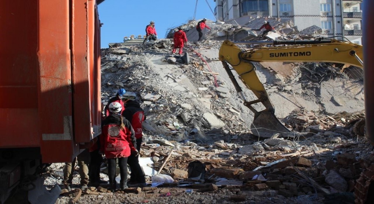 Depremde yıkılan Pamukkale Sitesinde karar çıktı