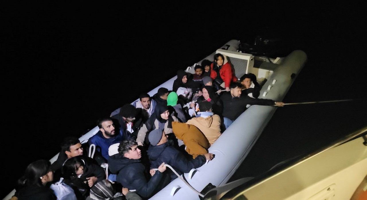 Didimde 14 düzensiz göçmen yakalandı