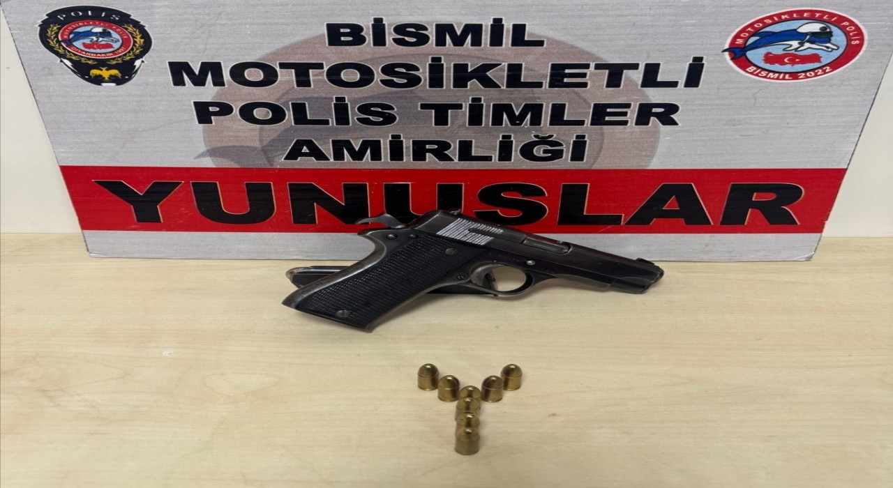 Diyarbakırda çok sayıda suç unsuru ele geçirildi: 30 tutuklama