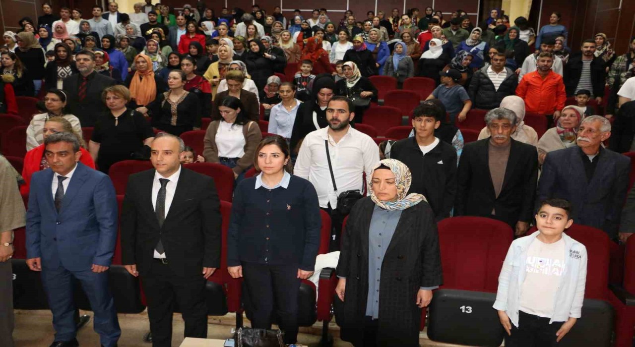 Diyarbakırda Dünya Romanlar Günü etkinliği