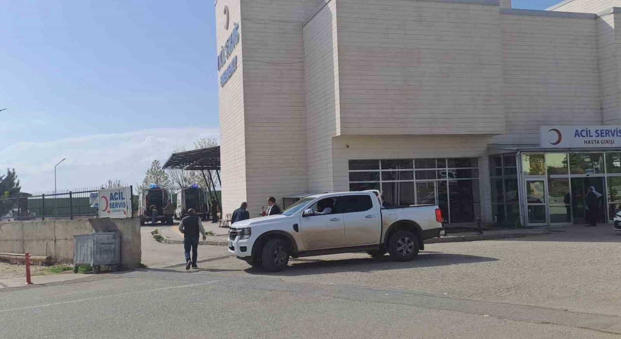 Diyarbakırda trafik kazası: 1 ölü, 1 yaralı