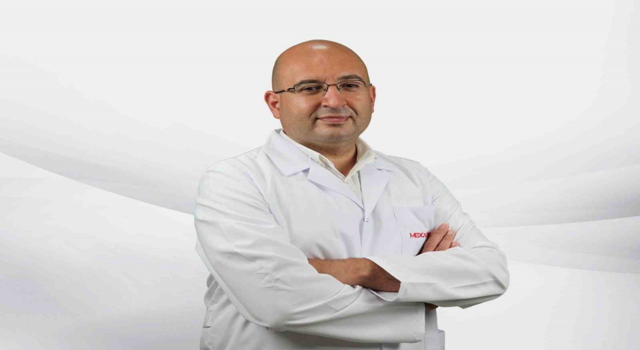 Doç. Dr. Güllüoğlundan Parkinsona karşı bilinçlenmeliyiz uyarısı