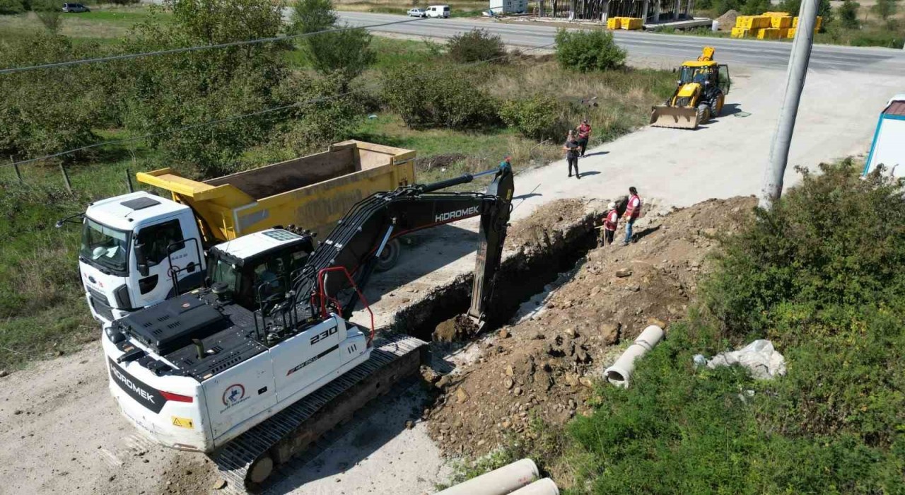 Düzcede 4 bin 379 metre kanalizasyon hattı çekildi